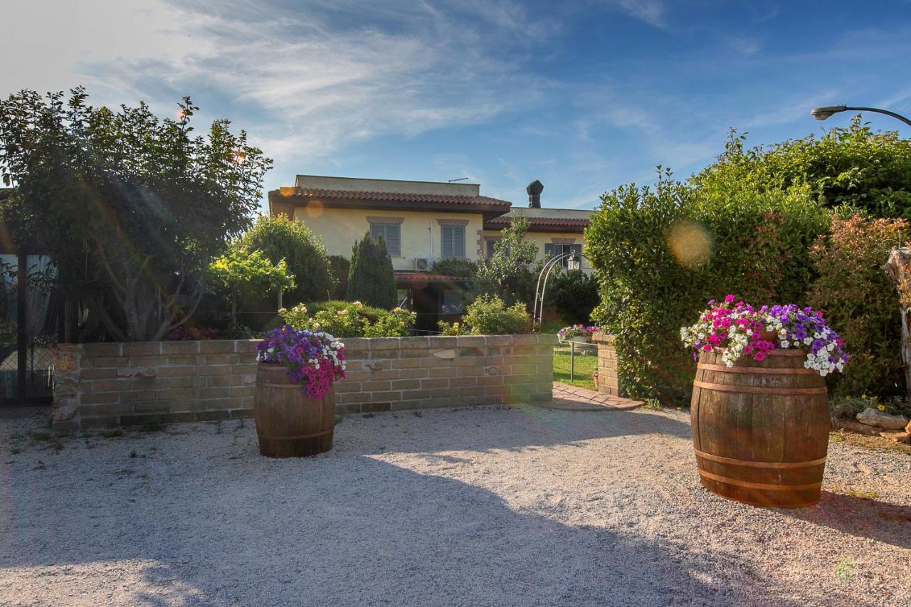 Agriturismo Torre Flavia لاديسْبولِ المظهر الخارجي الصورة